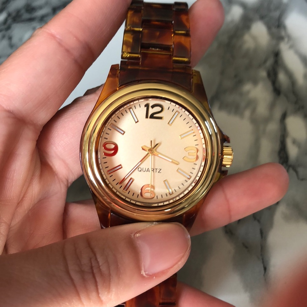 Avon Classic Tortoise Shell Watch